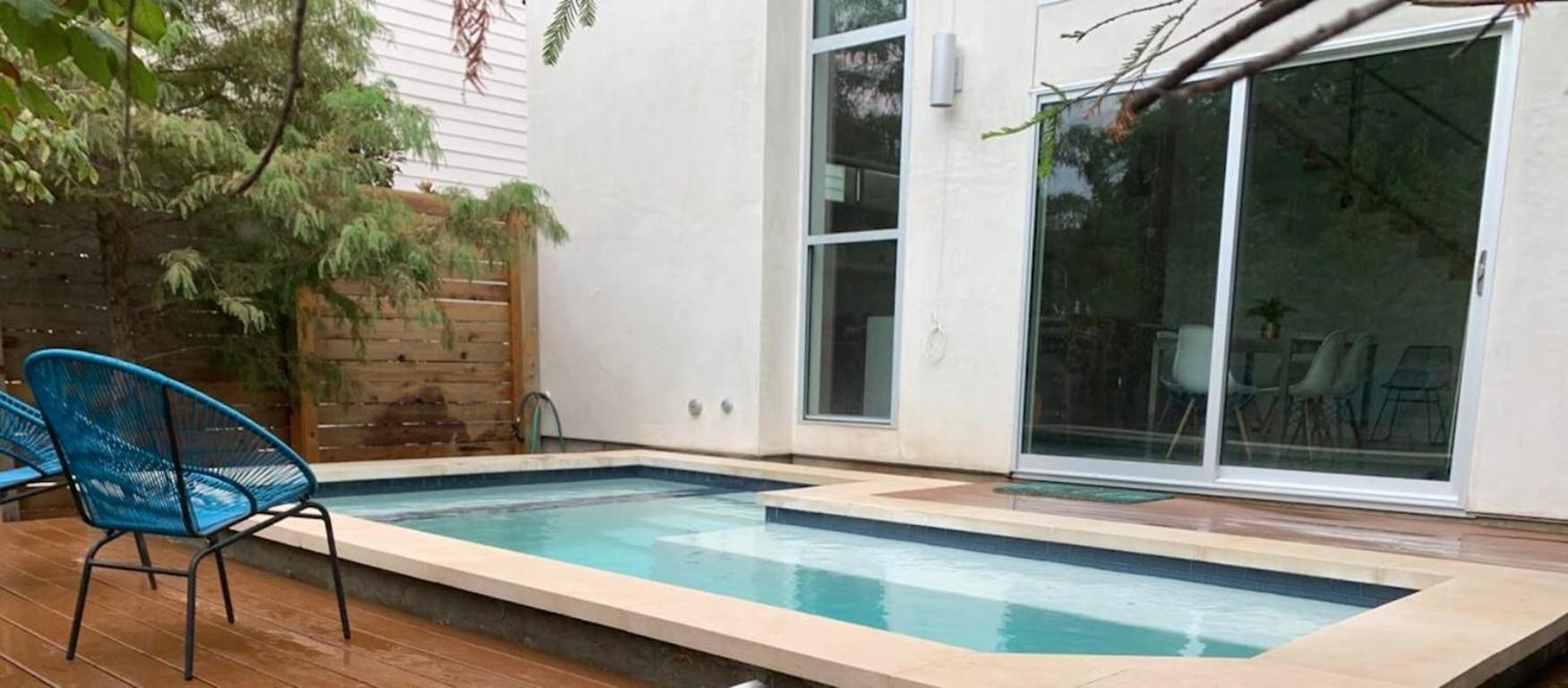 Stunning Modern Home W Pool & Hot Tub In Dt Austin Exterior photo